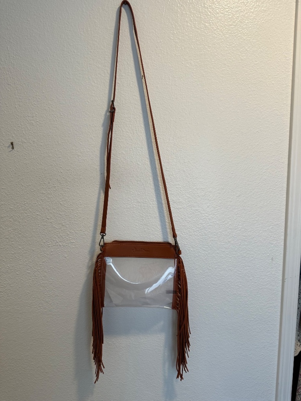 Montana West leather fringe Purse. NWOT - Picture 5 of 9